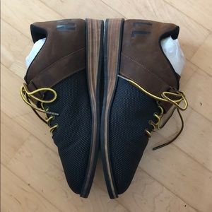 Nobull Coffee Leather Lifter